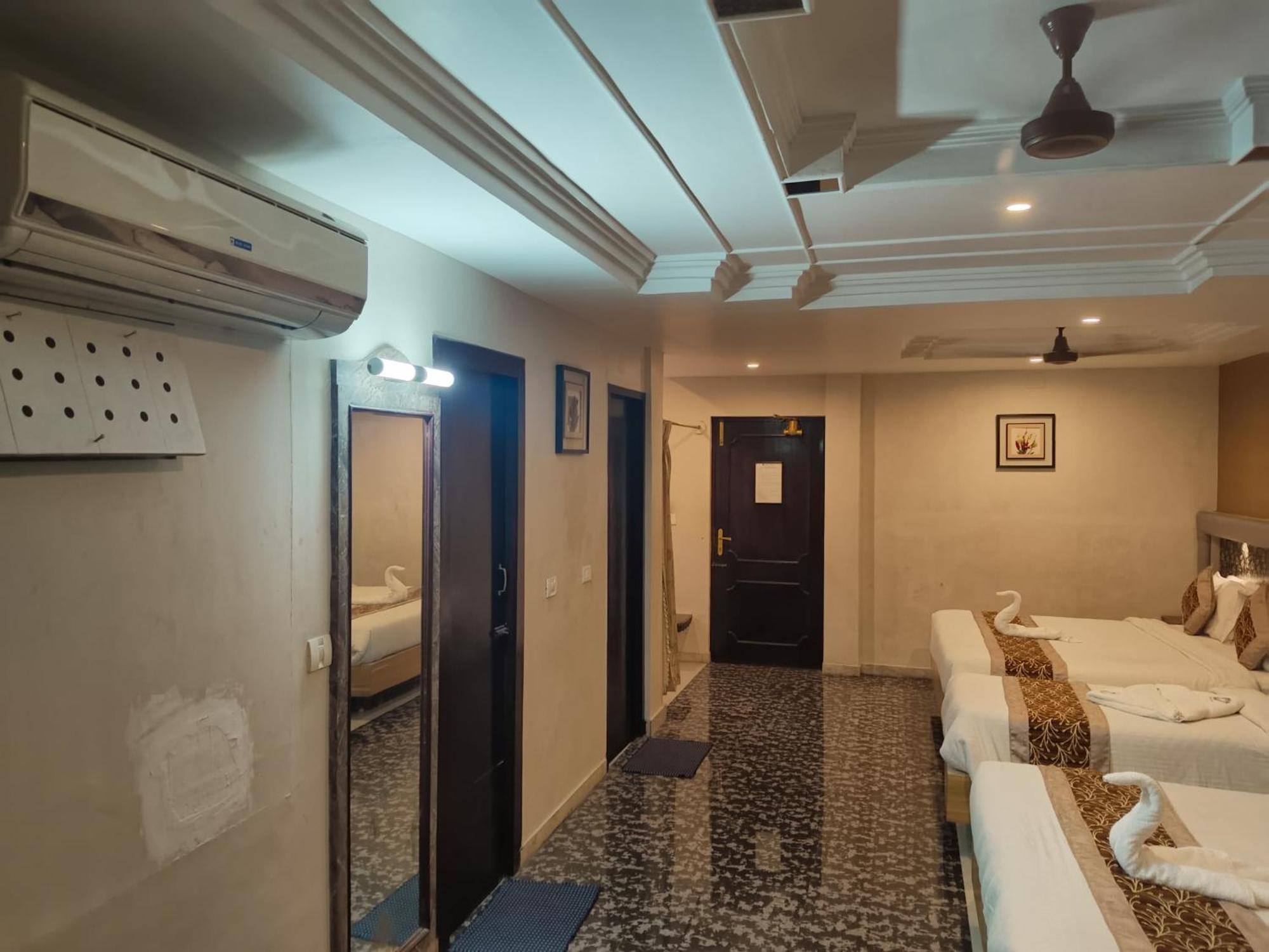 Hotel Mayas Tiruchirappalli Exterior foto